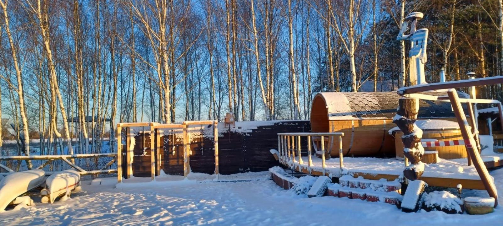 Domki Kempingowe Moto Przystan Brochów Exteriér fotografie